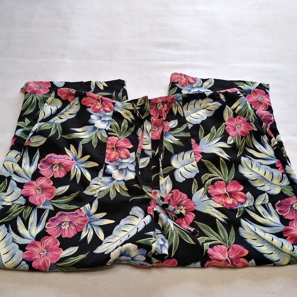 Sag Harbor Tropical Print Wide-Leg Pants - Picture 3 of 4
